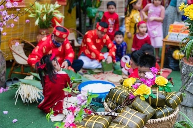 Bộ Lao động - Thương binh và Xã hội chọn phương án nghỉ Tết Âm lịch 2025 kéo dài 9 ngày và trình Thủ tướng xem xét, quyết định. Ảnh minh họa