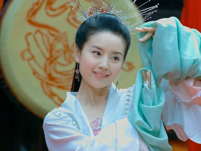 Nữ diễn viên Đổng Khiết tham gia nhiều bộ phim và gây được tiếng vang.