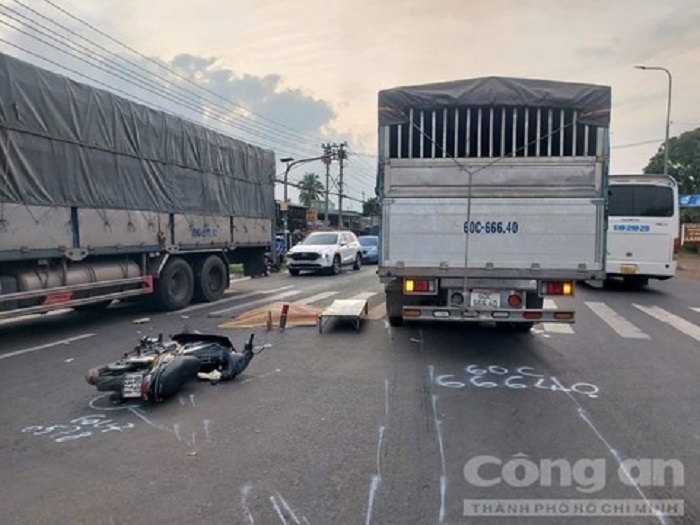 Hiện trường xảy ra vụ tai nạn. Ảnh: Báo Công an TP.HCM.