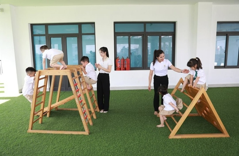 Bộ GD&ĐT đề xuất giáo viên mầm non có thể nghỉ hưu ở tuổi thấp hơn quy định. Ảnh minh họa