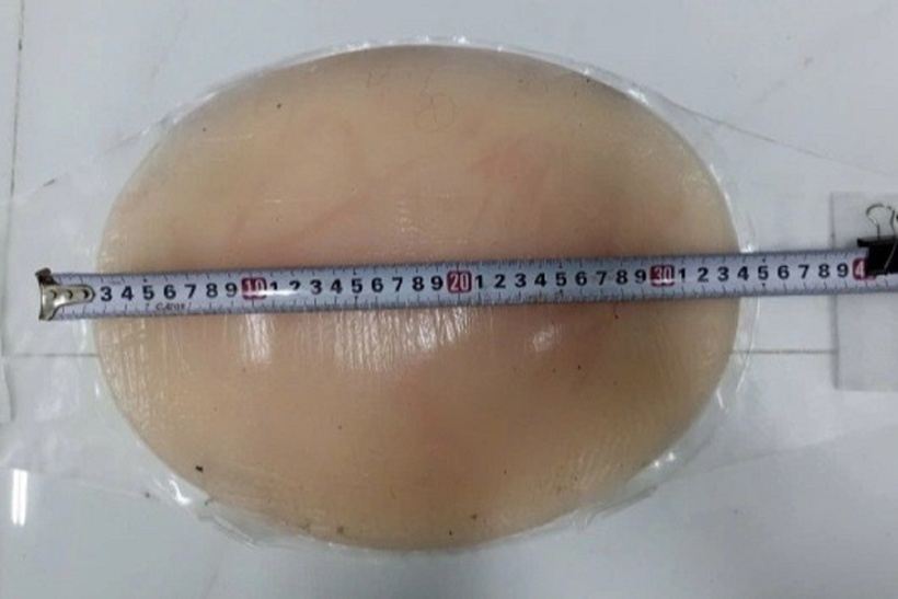 Chiếc bụng bầu giả che mắt chồng suốt 9 tháng. Ảnh: Dân Trí