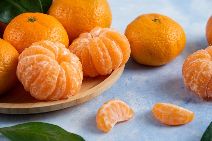 Nếu có bất kỳ thắc mắc nào về việc ăn quýt, hãy tham khảo ý kiến bác sĩ hoặc chuyên gia dinh dưỡng.