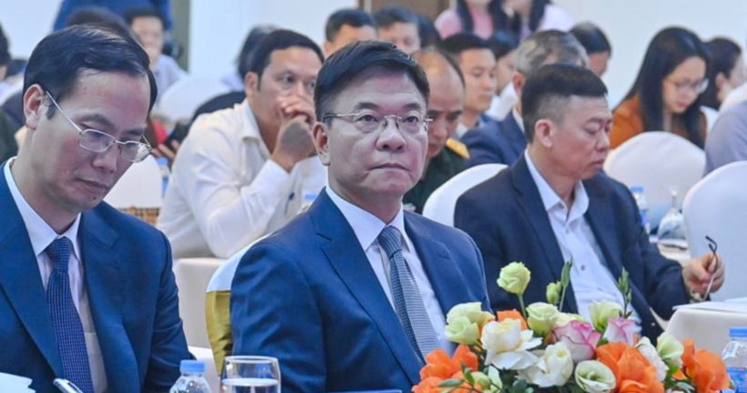 Phó Thủ tướng Chính phủ Lê Thành Long tham dự Hội nghị.