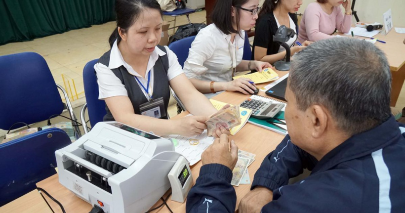 Thông báo mới về lịch trả lương hưu từ tháng 12/2024 trở đi