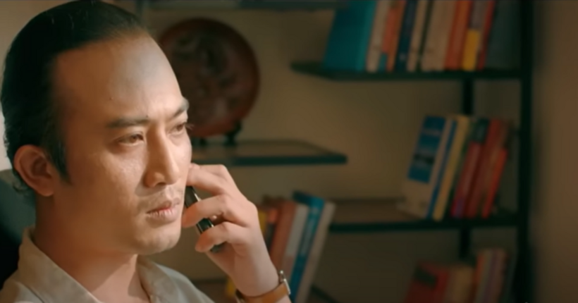 Hồng nhận được lời đe dọa từ Quân "già".