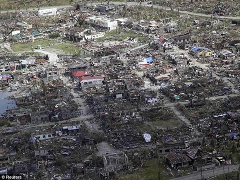 Cảnh hoang tàn ở Guiuan, đảo Samar. Ảnh: Reuters