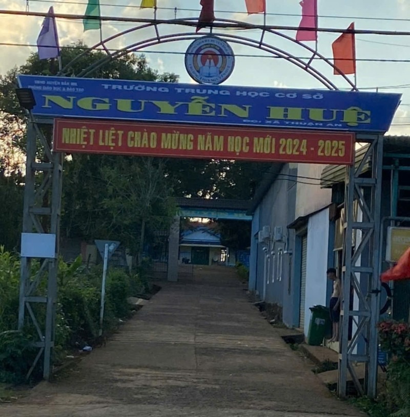 Trường THCS Nguyễn Huệ (Đắk Mil, Đắk Nông). Ảnh: Tri thức và Cuộc sống.
