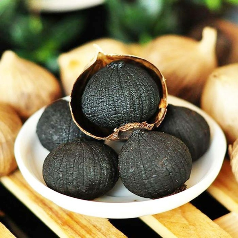 Tỏi đen giúp ức chế mạnh mẽ, ngăn chặn sự phân chia và lây lan của tế bào ung thư. Ảnh minh họa