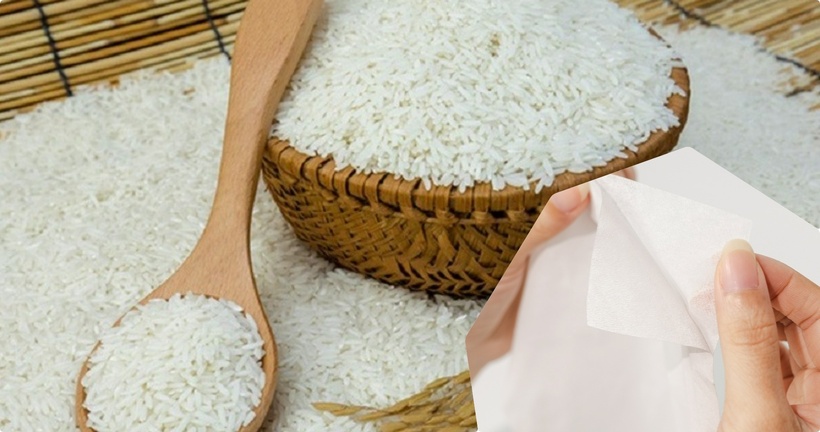 Một tờ giấy thấm dầu đơn giản sẽ giúp bạn kiểm tra chất lượng gạo một cách nhanh chóng. Ảnh minh họa