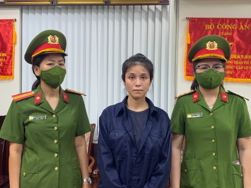 Nguyễn Đỗ Trúc Phương (SN 1994, ngụ quận 1, TP.HCM) bị bắt tạm giam