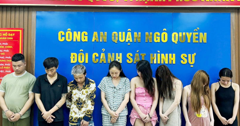 Các đối tượng tại Công an quận Ngô Quyền. (Ảnh: Công an TP.Hải Phòng)