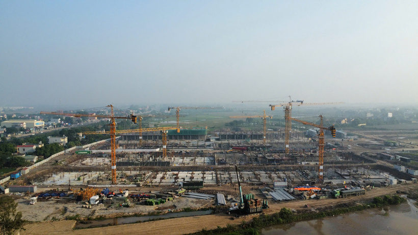 Gần 2.000 công nhân hối hả thi công tại dự án Sun Group Hà Nam - 1