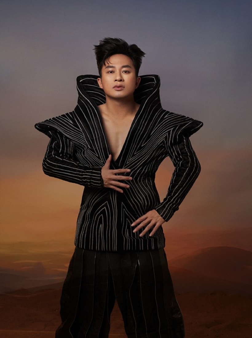 Divo Tùng Dương và album Multiverse - 3