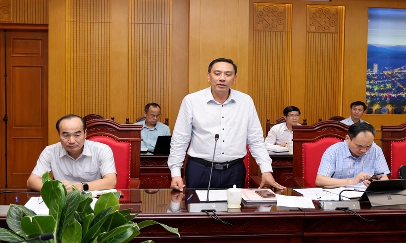 Phó Bí thư Tỉnh ủy Hoàng Giang phát biểu tại hội nghị.