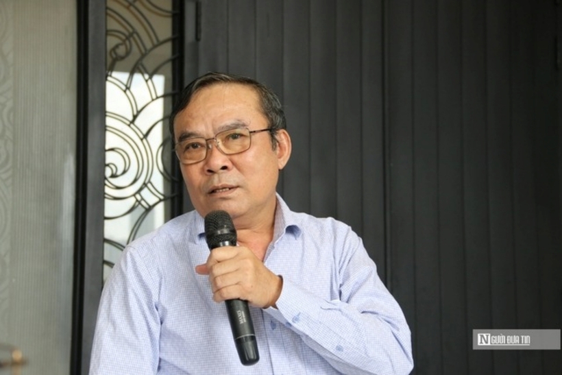 Đại diện Hội Luật gia các tỉnh, thành phố trong Cụm thi đua phát biểu ý kiến.