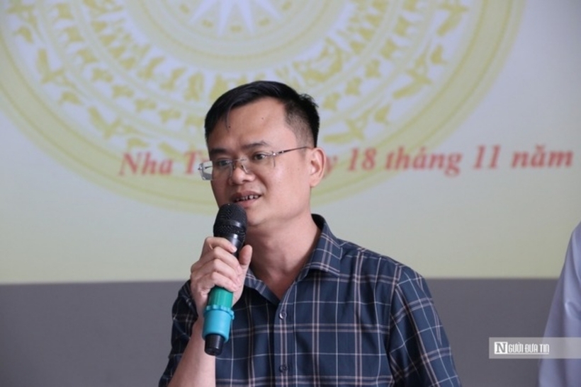 Đại diện Cụm trưởng Cụm thi đua Hội Luật gia các tỉnh duyên hải miền Trung và Tây Nguyên năm 2025 phát động phong trào thi đua năm 2025.