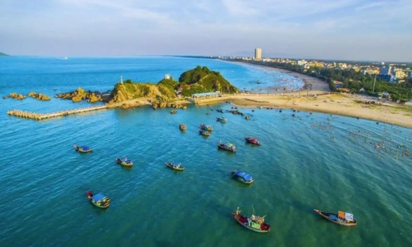 Biển Cửa Lò được ví như nàng thơ của xứ Nghệ.
