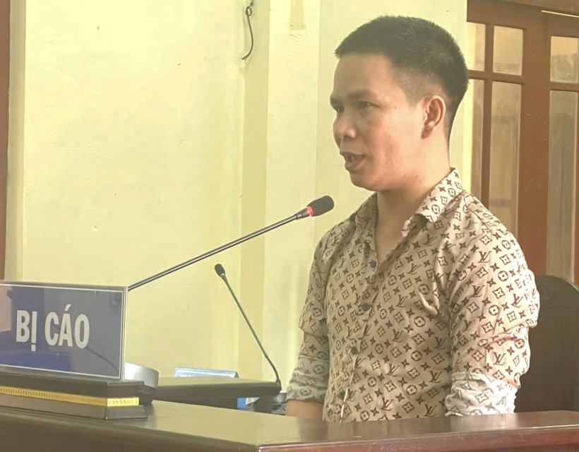 Bị cáo Nguyễn Khắc Giang bị xét xử tại phiên tòa. (Ảnh: Bảo vệ pháp luật)