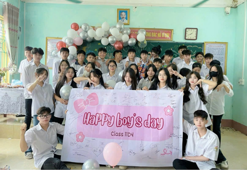 Ngày quốc tế Nam giới là dịp để phái nữ sinh tôn vinh những đóng góp, hỗ trợ tập thể của phái nam