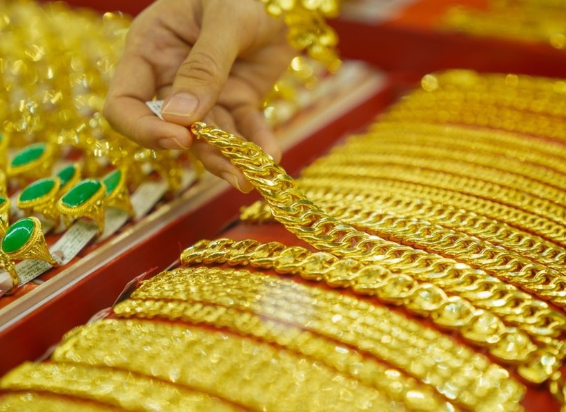 Tin giá vàng mới nhất tối 19/11: Giá vàng nhẫn, vàng SJC "nhảy vọt", có tiền không mua được. Ảnh minh họa