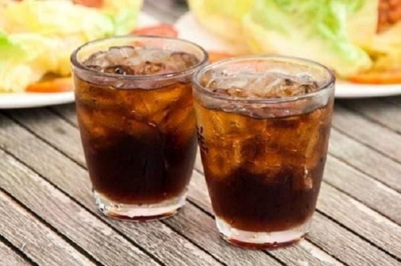 Việc kết hợp nhân trần vào chế độ ăn uống hàng ngày là một cách an toàn và hiệu quả để phòng ngừa và hỗ trợ điều trị mỡ máu cao, bảo vệ lá gan khỏe mạnh. Ảnh minh họa