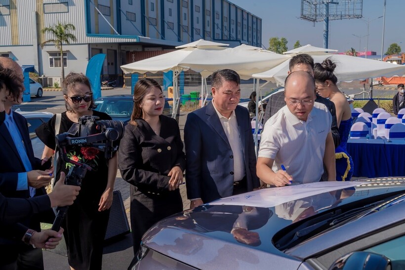 Những chiếc Omoda C5 đầu tiên về Việt Nam, sẵn sàng bàn giao cho khách hàng - 5