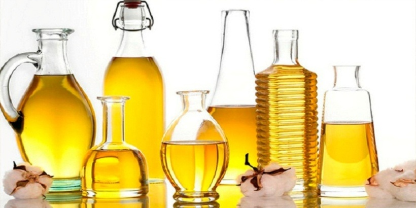 Để đảm bảo an toàn cho sức khỏe, bạn nên sử dụng hết chai dầu ăn trong vòng 3 tháng kể từ khi mở nắp. Ảnh minh họa