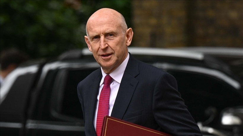 Bộ trưởng Quốc phòng Anh John Healey. Ảnh: Anadolu