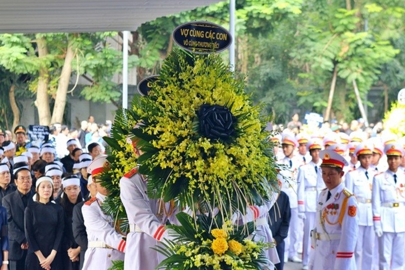 Xúc động tiễn đưa đồng chí Phạm Quốc Anh - 4