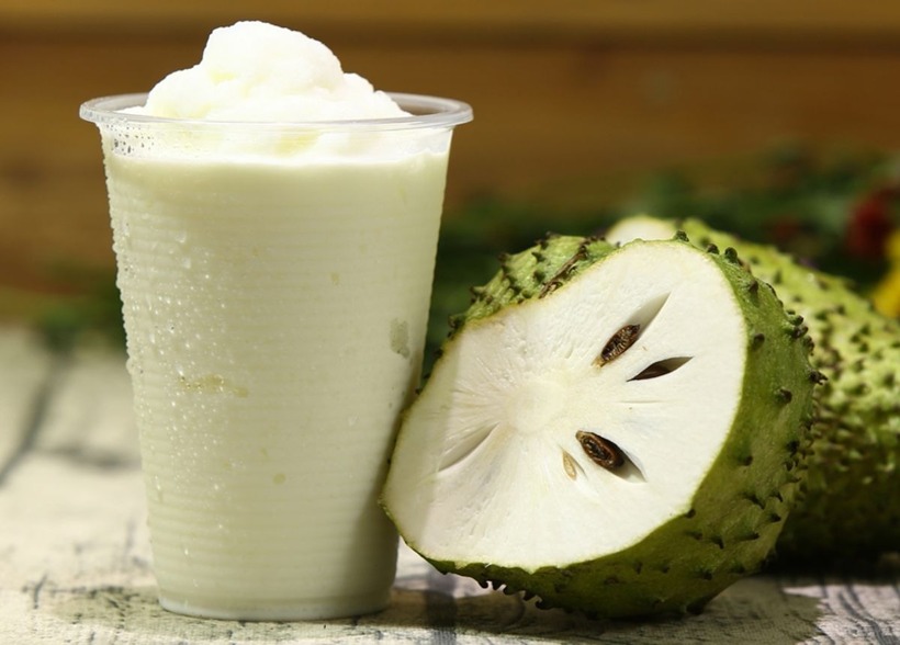 Món sinh tố mãng cầu xiêm