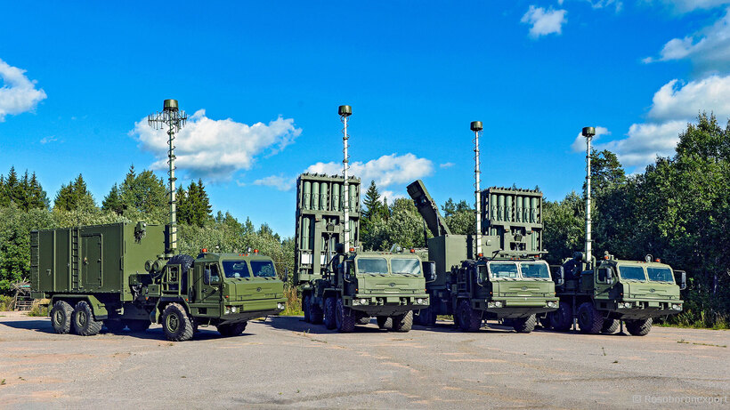 Một tổ hợp phòng không S-350 Vityaz tiêu chuẩn. - Ảnh: Hanoionline.
