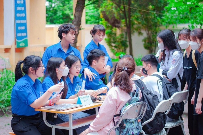 Để hành trình sinh viên thật sự trọn vẹn và ý nghĩa, các tân sinh viên cần trang bị cho mình những kiến thức, kỹ năng và tâm thế vững vàng. Ảnh minh họa