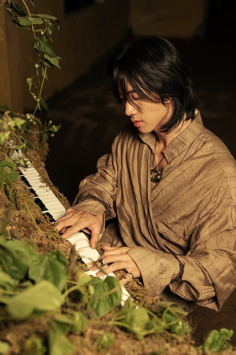 RayO liên tục ra mắt các sản phẩm âm nhạc được đầu tư bài bản.