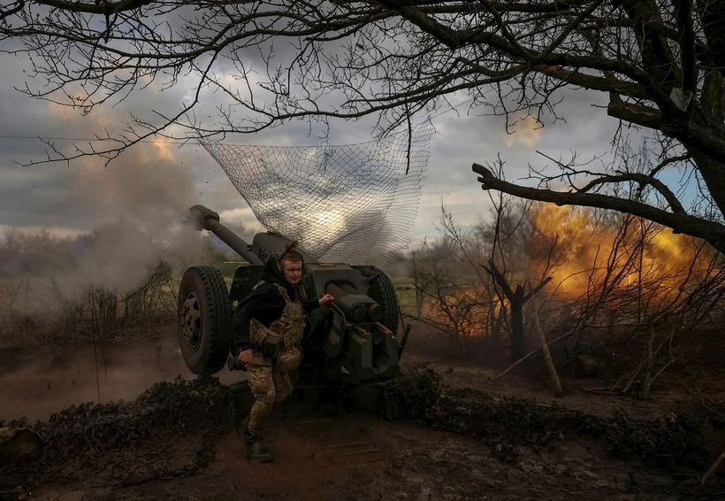 Ukraine lại để mất lãnh thổ trước đà tiến công như vũ bão của Nga. Ảnh: CNN