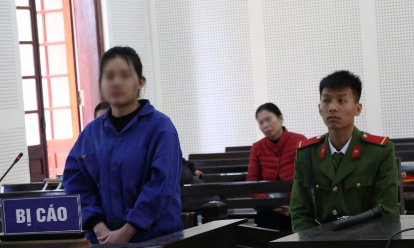 Bị cáo Nguyễn Thị Phương Loan lĩnh án 20 năm tù. Ảnh: Công lý