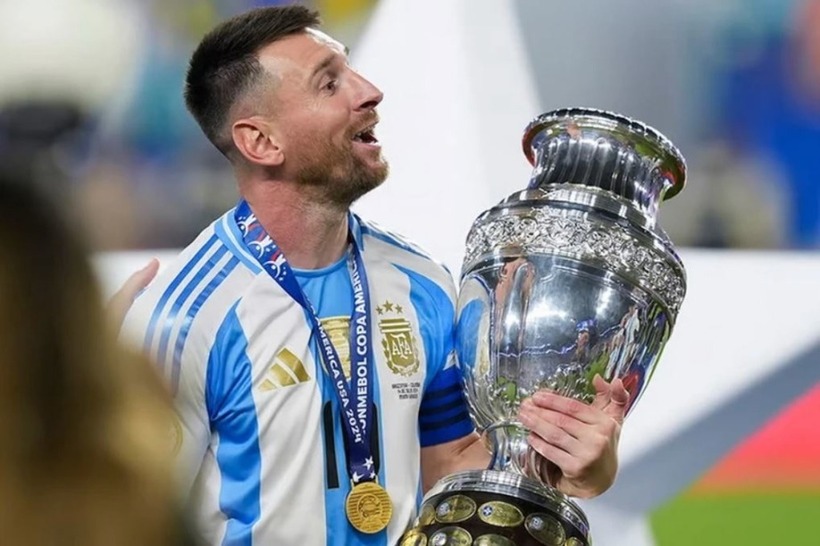 Messi lọt vào danh sách đề cử giải thưởng The Best 2024.