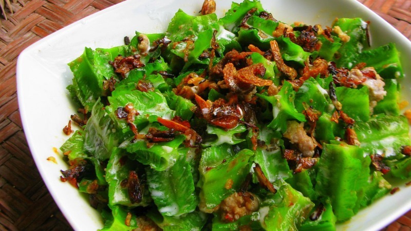 Đậu rồng, với hình dáng độc đáo và hương vị thơm ngon, không chỉ là một loại rau quả quen thuộc trong bữa ăn hàng ngày mà còn là một vị thuốc quý với nhiều công dụng tuyệt vời cho sức khỏe.