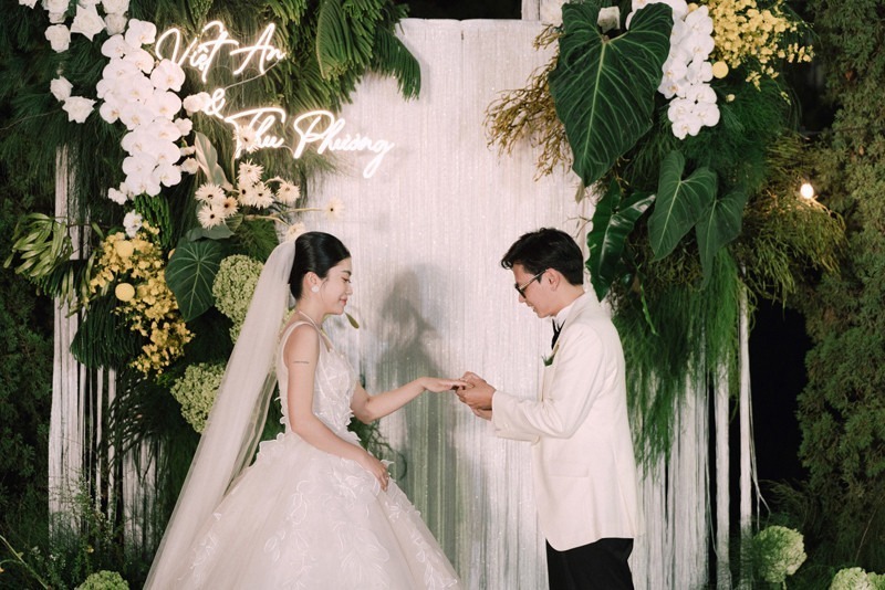 Sau 4 tháng chuẩn bị, đám cưới của cặp đôi đã diễn ra trọn vẹn, hạnh phúc. Ảnh: Vietnamnet.