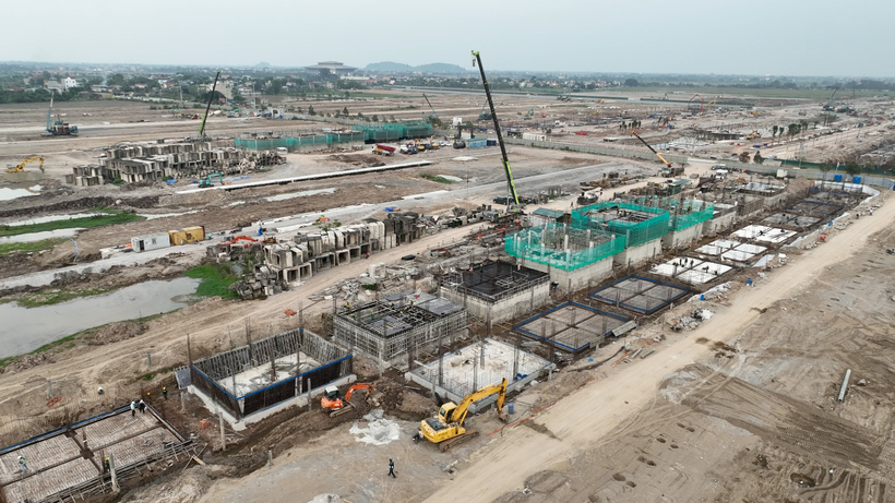Soi tiến độ thi công thần tốc của đô thị nghỉ dưỡng Sun Group tại Hà Nam - 8