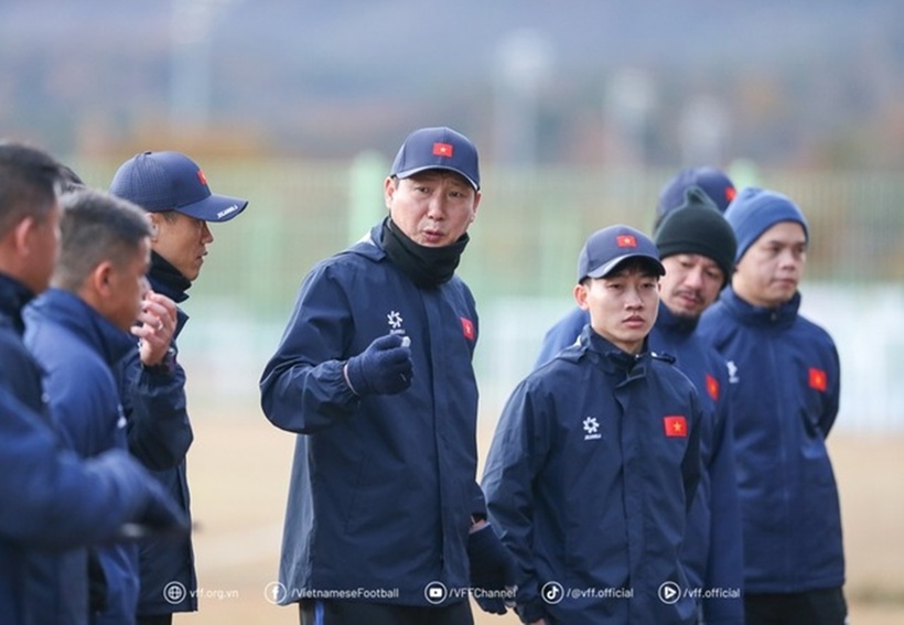 HLV Kim Sang-sik đánh giá các cầu thủ đã hoàn thành 80% yêu cầu của ban huấn luyện. (Ảnh: AFF)