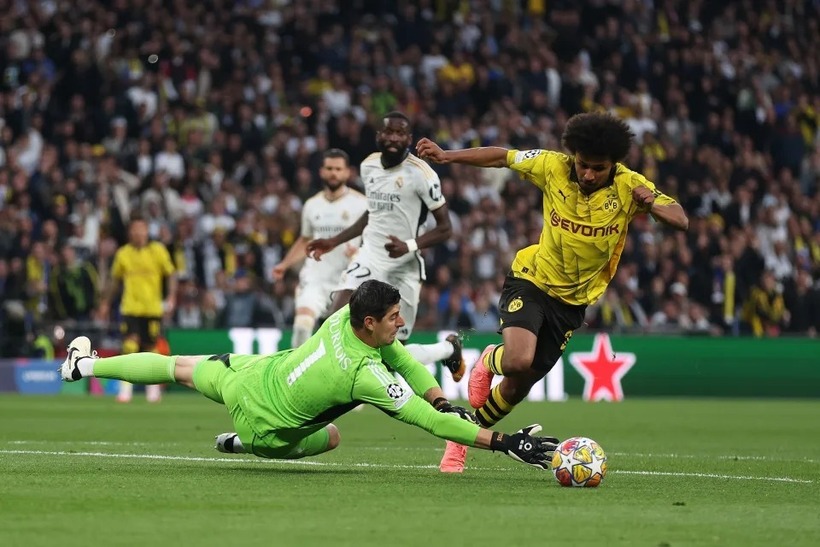 Dự đoán kết quả trận M’gladbach vs Dortmund, Bundesliga 0h30 ngày 8/12: Tìm lại hào quang.