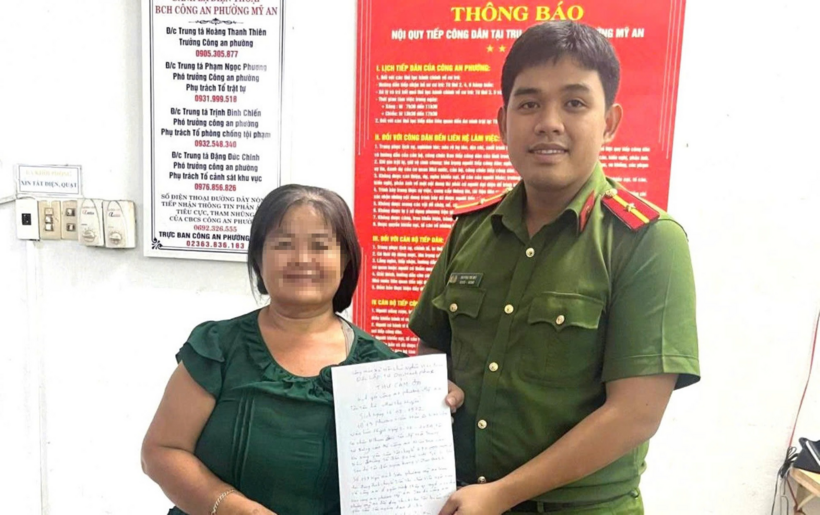 Bà H. gửi thư cảm ơn Công an phường Mỹ An. Ảnh: VietNamNet