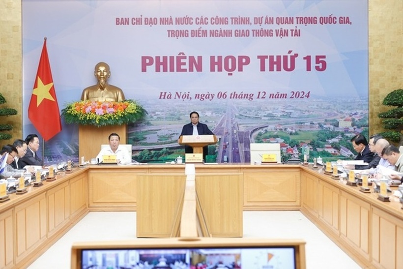 Phiên họp thứ 15 của Ban Chỉ đạo các dự án GTVT trọng điểm. Ảnh: VGP.
