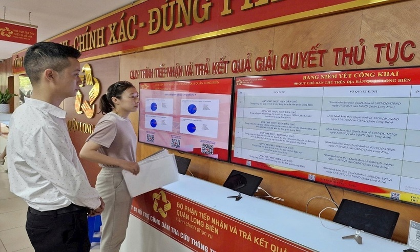 Quận Long Biên công khai quy trình tiếp nhận và trả kết quả giải quyết thủ tục hành chính tại bộ phận “một cửa”.