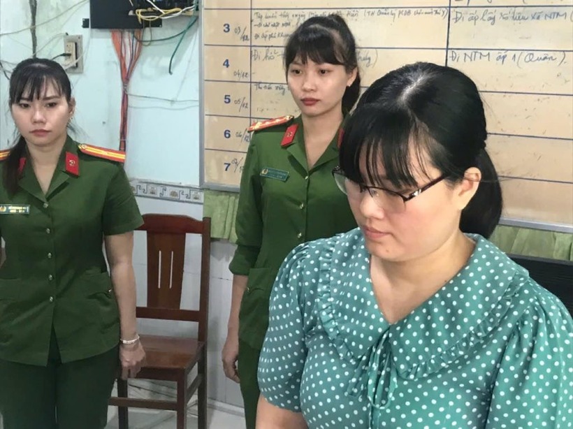 Bắt tạm giam Võ Thị Minh Nguyệt. Ảnh: Báo Giao thông