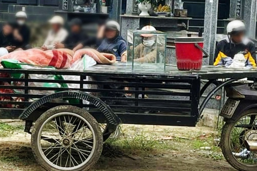 Hiện trường nơi phát hiện thi thể. Ảnh: Vietnamnet