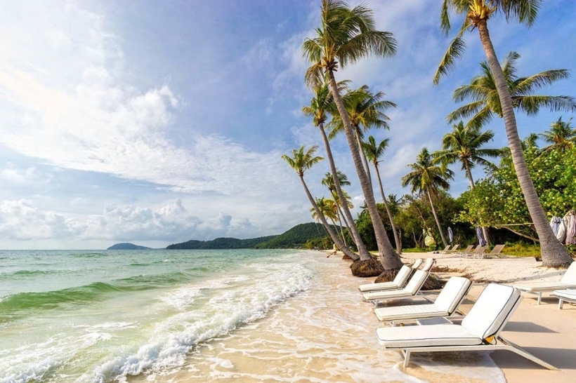Bãi Bàng thuộc vịnh Thuận Yến