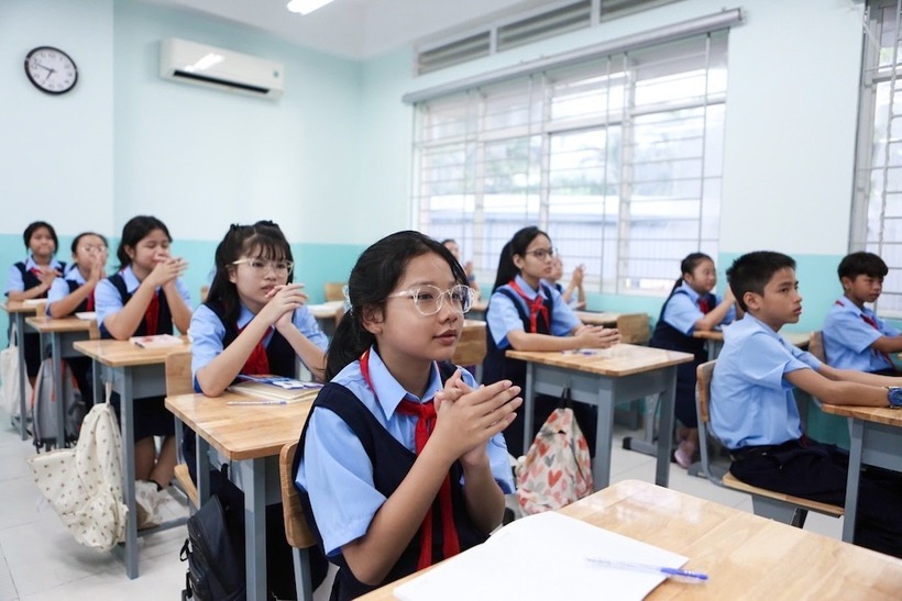 TP.HCM dự kiến chi hơn 230 tỷ đồng miễn học phí cho gần 500.000 học sinh cấp 2. Ảnh: Vietnamnet.