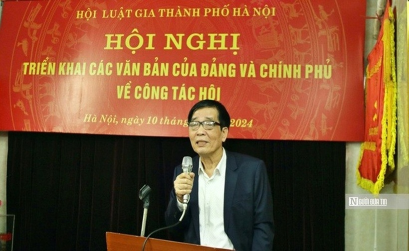 Ông Đào Bá Sơn – Chủ tịch Hội Luật gia Thành phố Hà Nội phát biểu khai mạc Hội nghị.