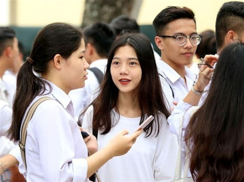 Năm 2025, nhiều trường đại học đã chính thức thông báo loại bỏ phương thức xét tuyển dựa trên kết quả học tập (học bạ) bậc THPT. Ảnh minh họa